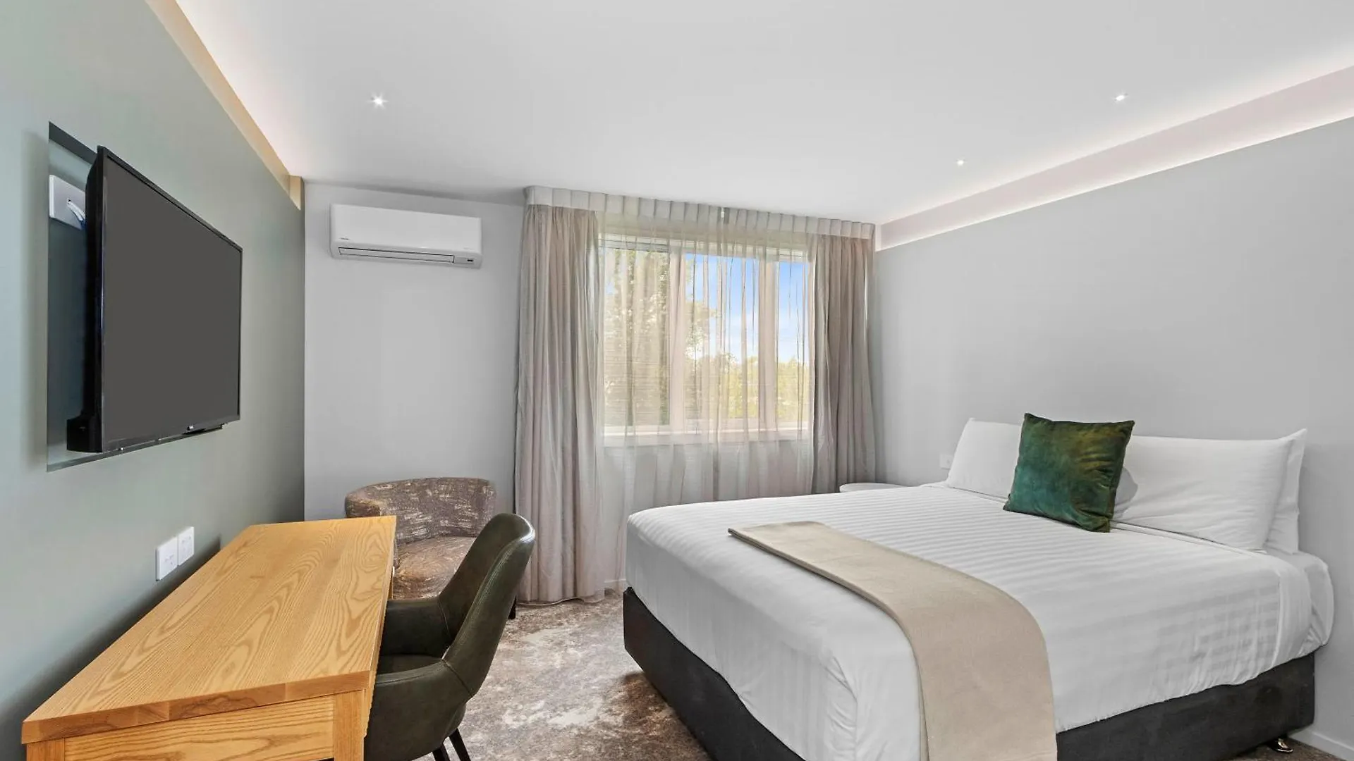 Hotel Elms Christchurch, Ascend Hotel Collection