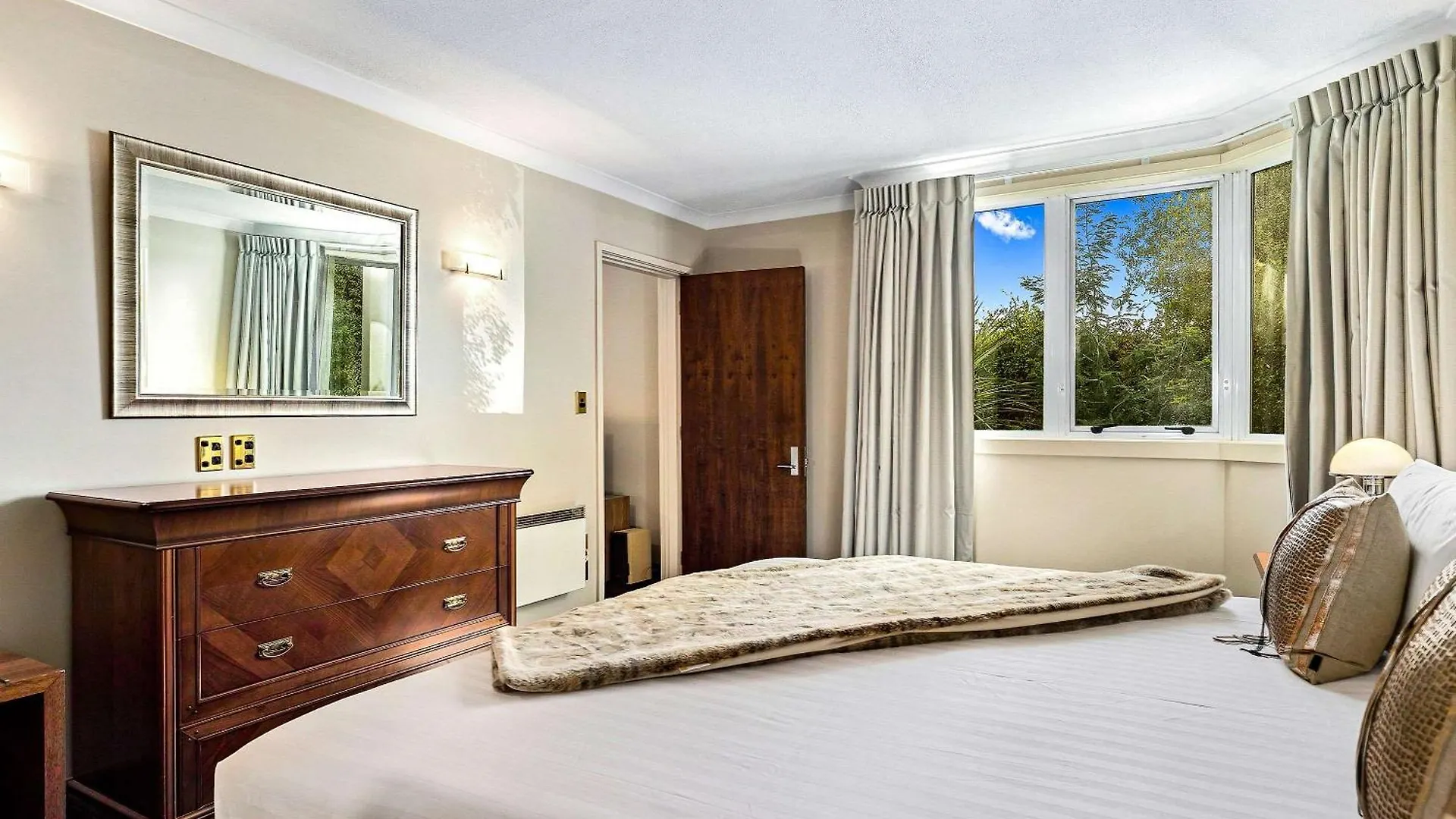 Hotel Elms Christchurch, Ascend Hotel Collection Christchurch