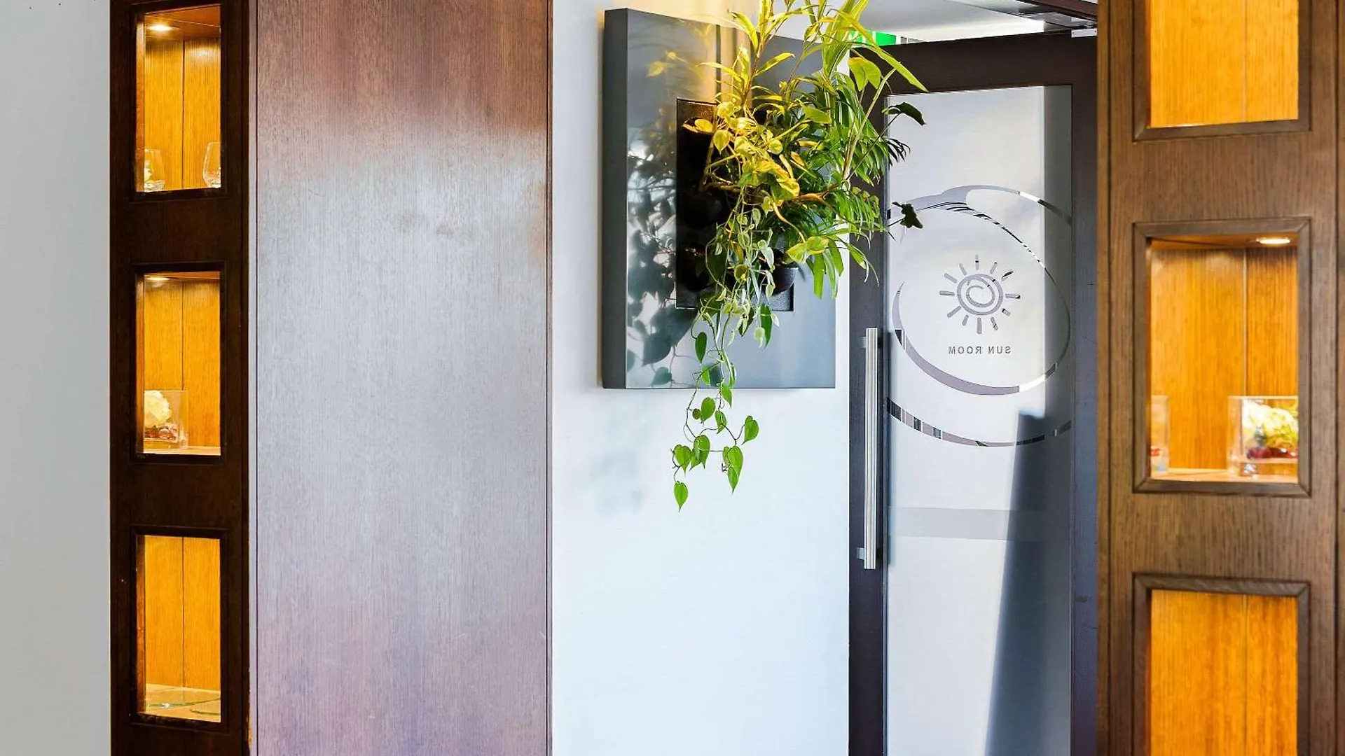 Hotel Elms Christchurch, Ascend Hotel Collection